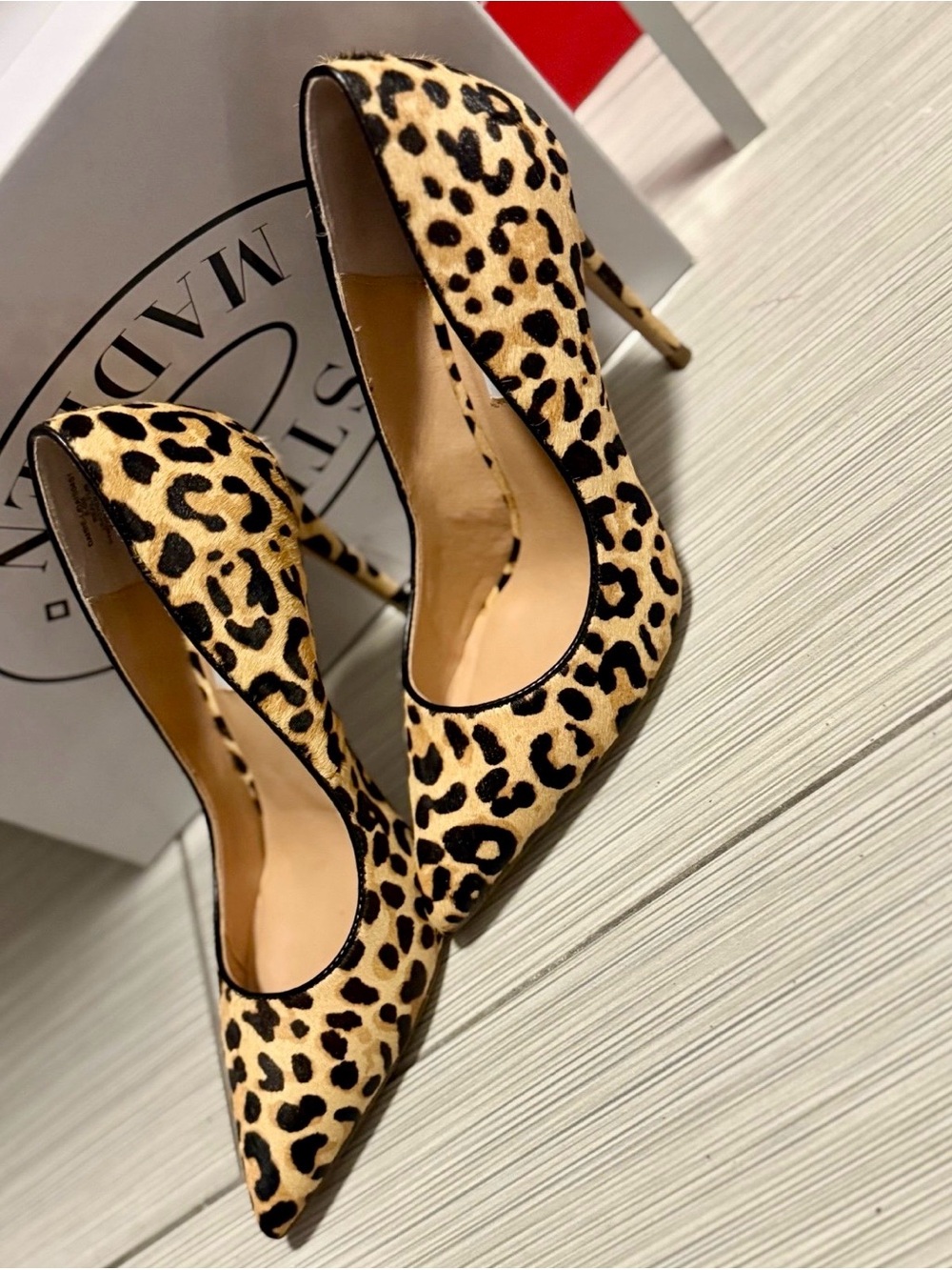 New in Box Steve Madden Daisie Leopard Calf Hair Stiletto Pumps, size 6.5